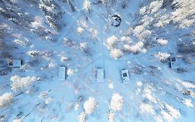 Skyfire Village Igloos